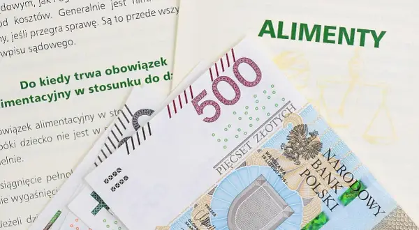 Ile alimentów na dziecko? Poznaj aktualne kwoty i zasady