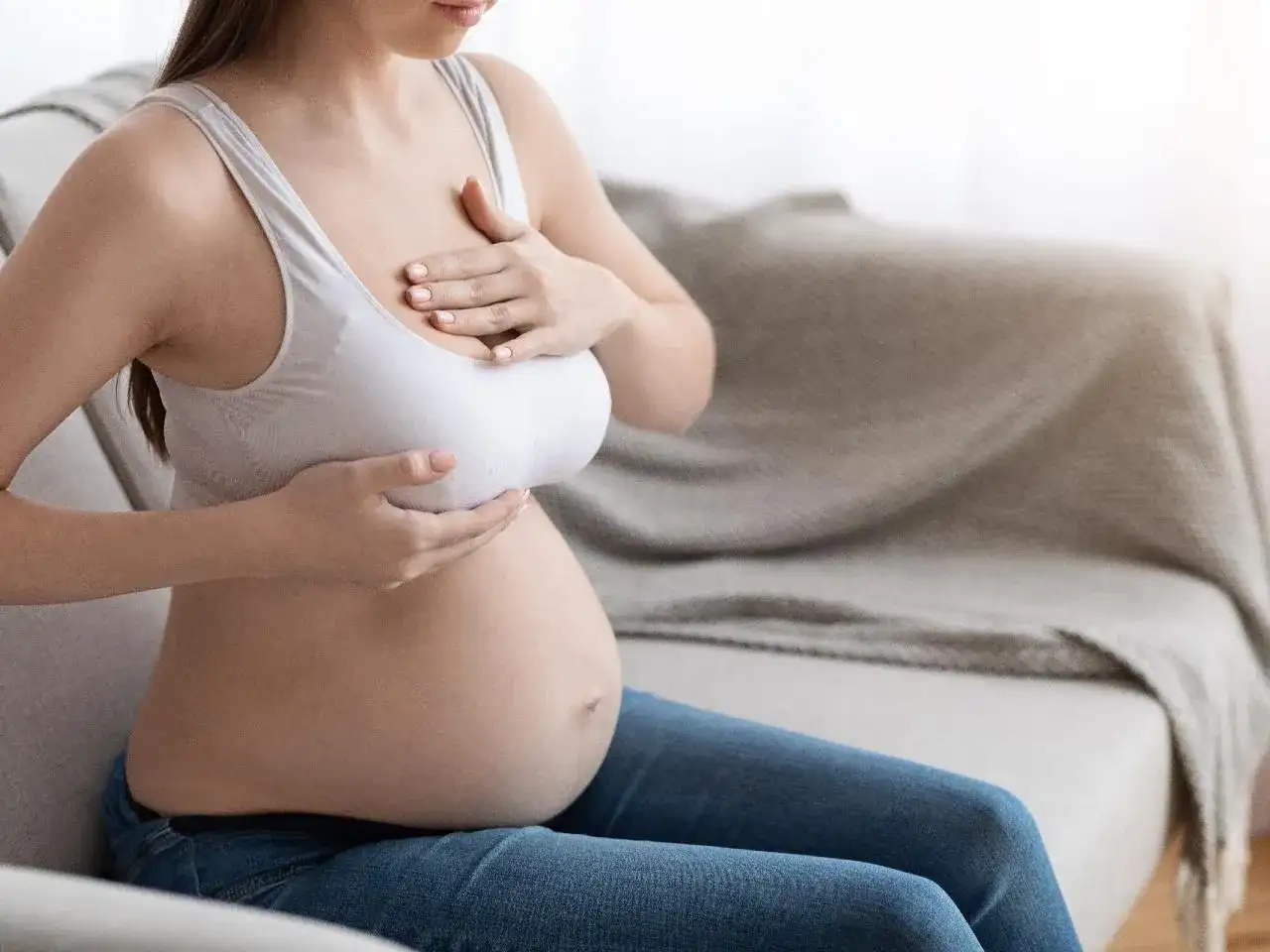 Zmiany sutków w ciąży - co jest normą, a co powinno niepokoić?